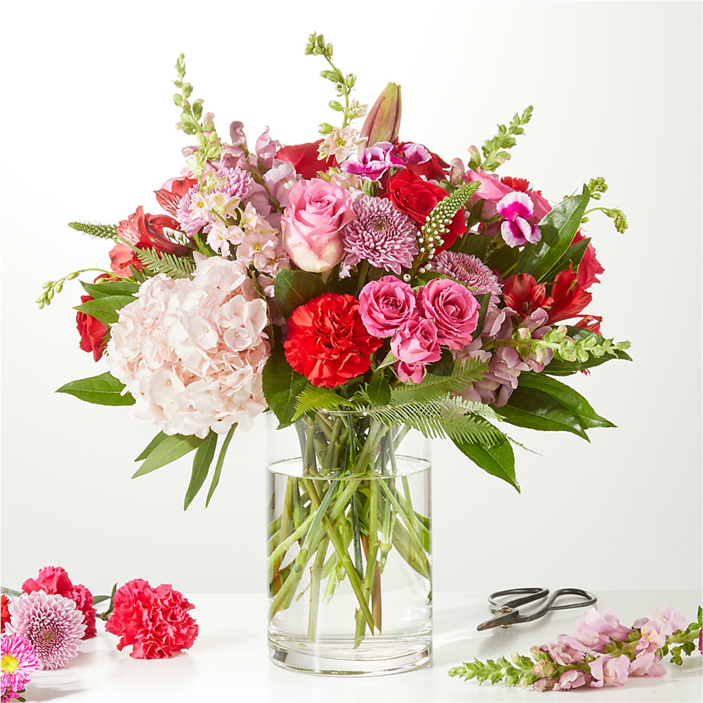 Swooning Over You - A Luxury Florist Original – Nix Florist, Hampton SC