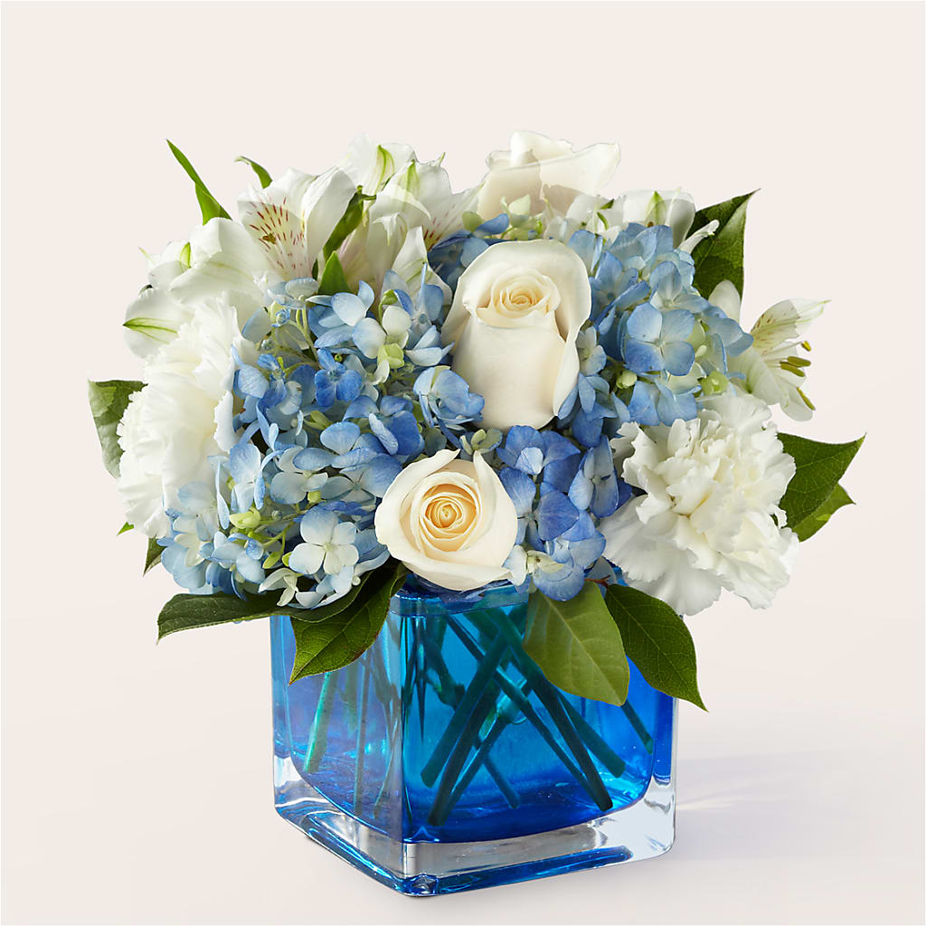 Soothing Waters Bouquet – Nix Florist, Hampton SC