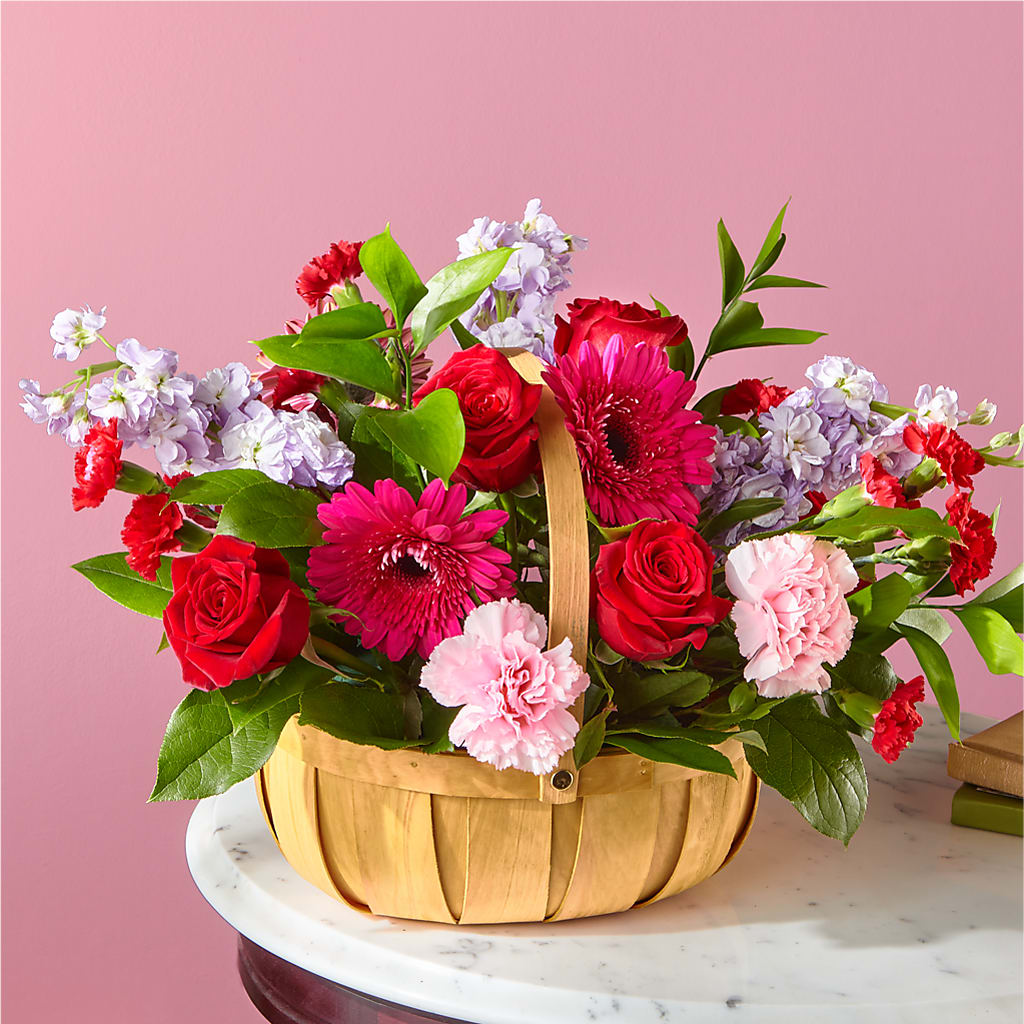 Pink Picnic Basket – Nix Florist, Hampton SC