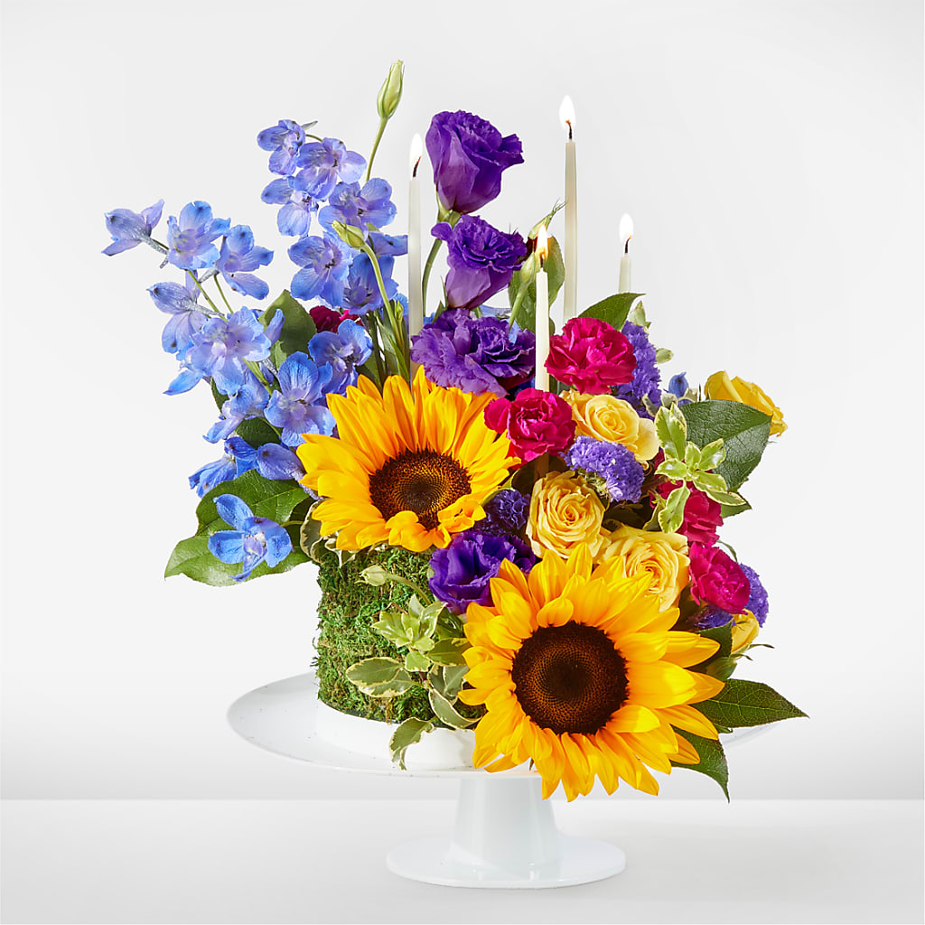 Star of the Day Floral Cake – Nix Florist, Hampton SC