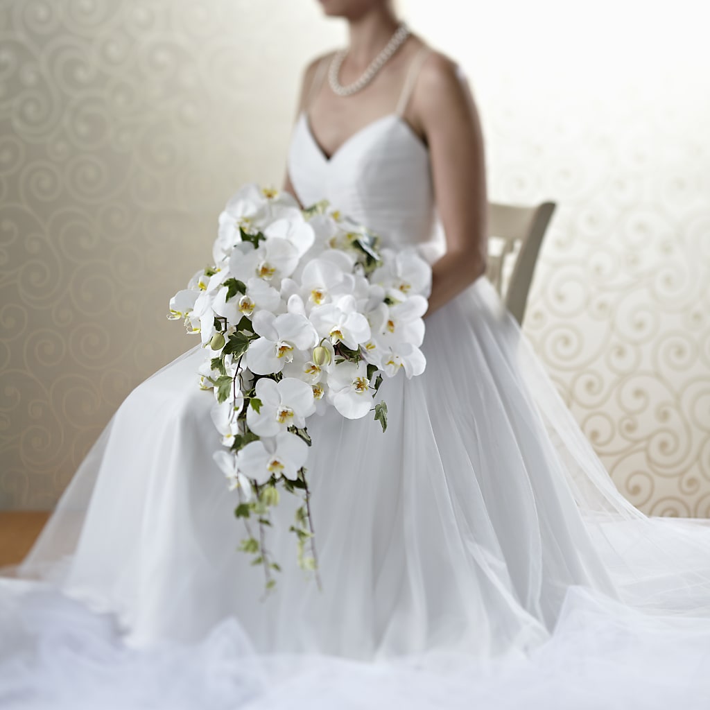 Classic White Bouquet – Nix Florist, Hampton SC