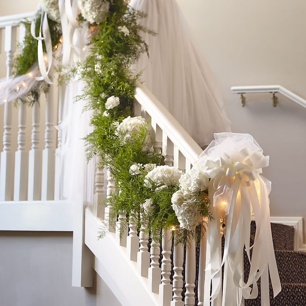 Champagne Dreams Garland – Nix Florist, Hampton SC