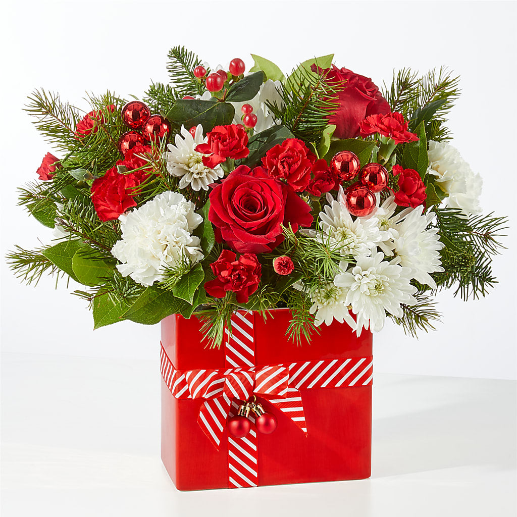 Presents Under the Tree Bouquet –  Nix Florist, Hampton SC