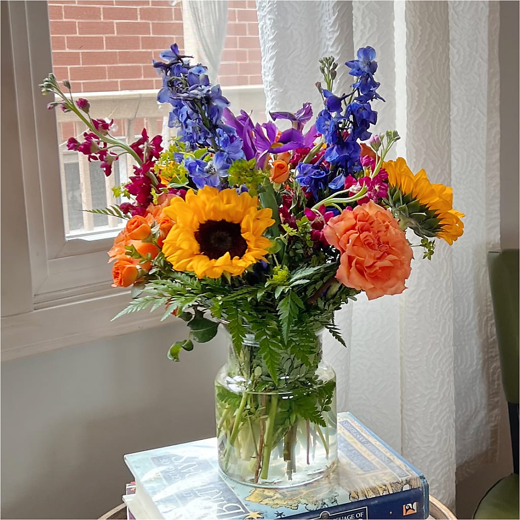Rays of Life Bouquet –  Nix Florist, Hampton SC