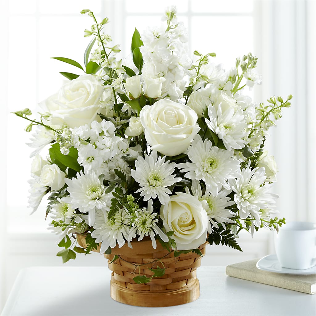 Heartfelt Condolences Arrangement –  Nix Florist, Hampton SC