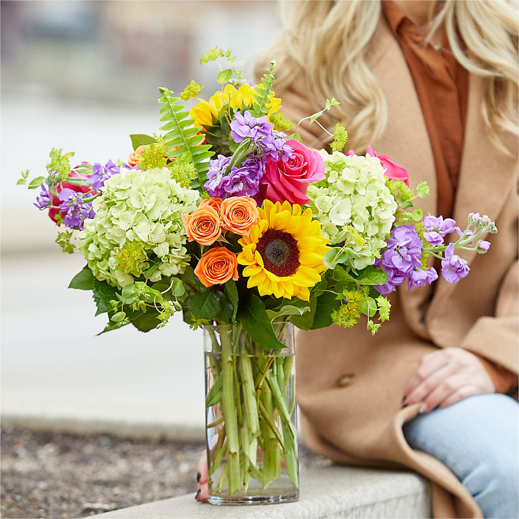 Vibrant Greetings Bouquet –  Nix Florist, Hampton SC